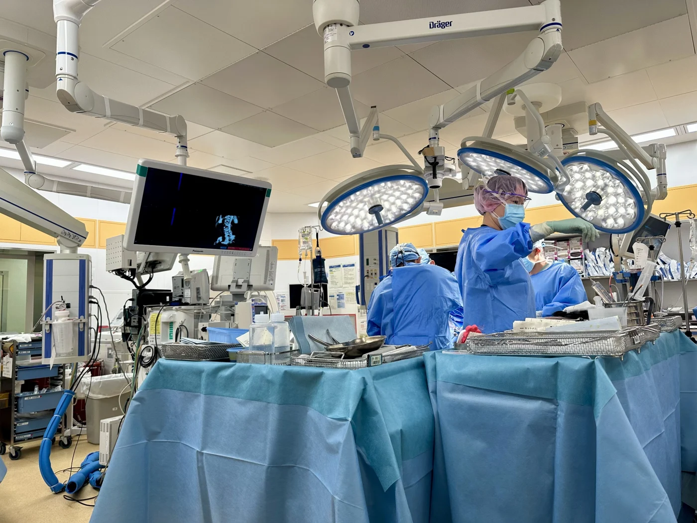 Tohoku University spine surgery training photograph 4